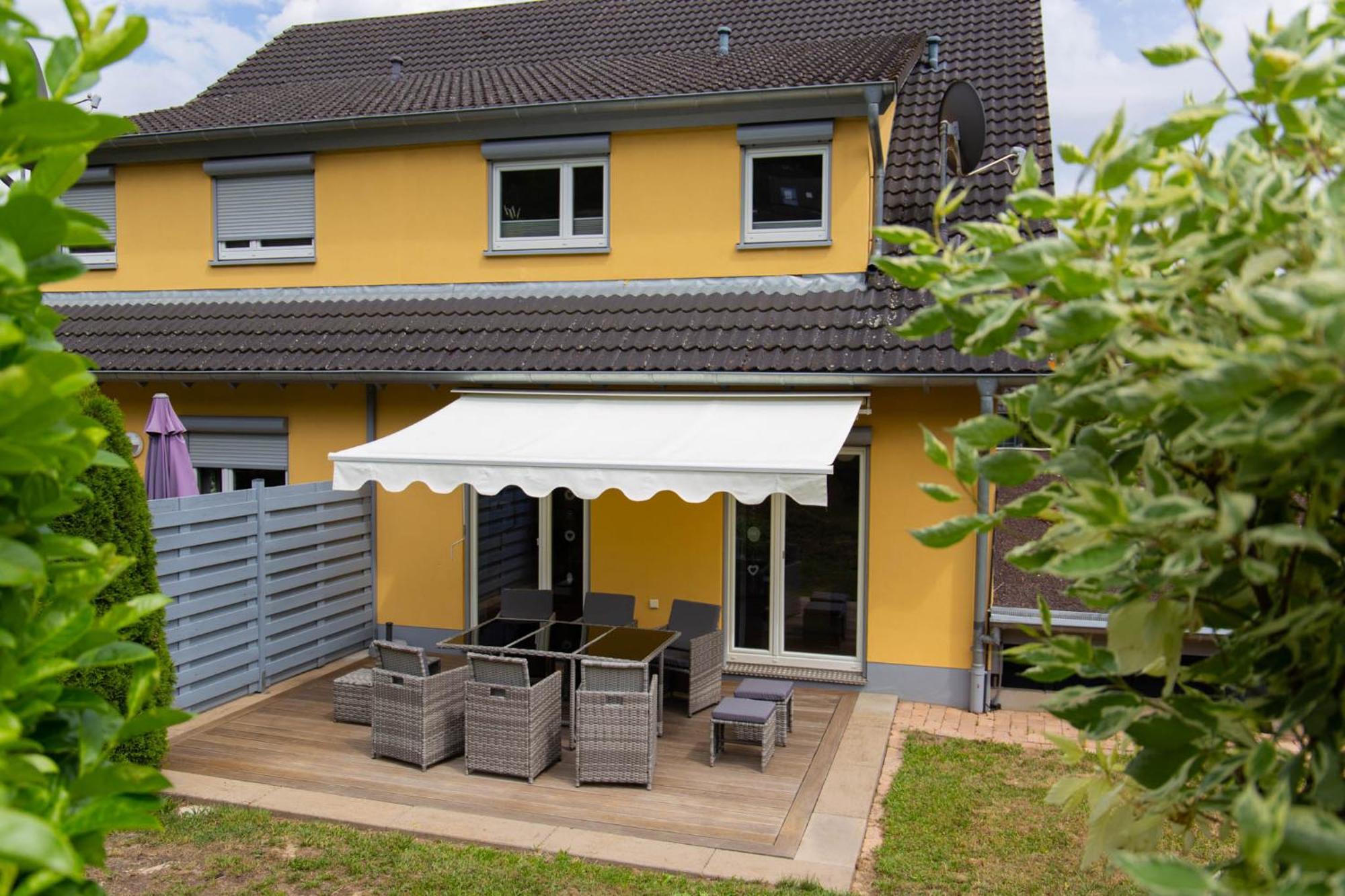 Ferienhaus Moselhoehe -Neu- Traben-Trarbach Exterior photo
